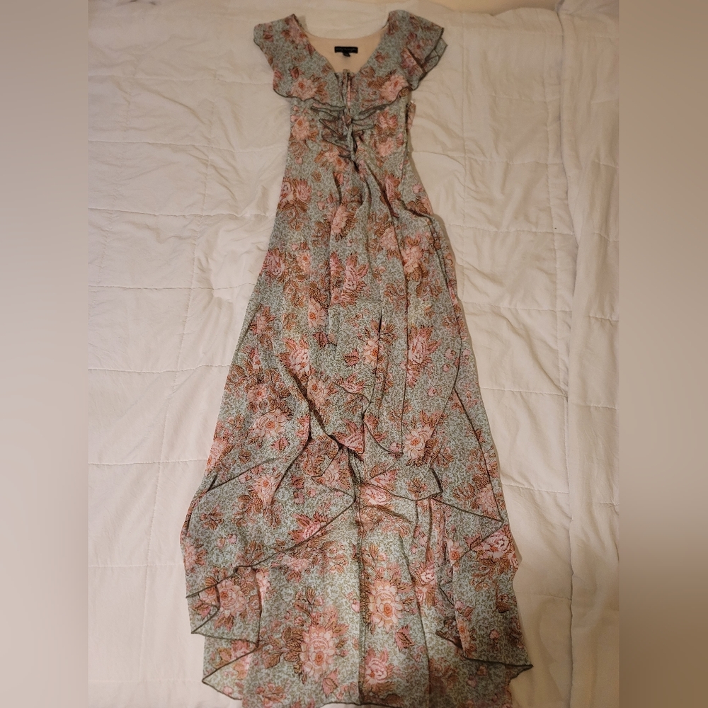 Womens floral size 1 dress